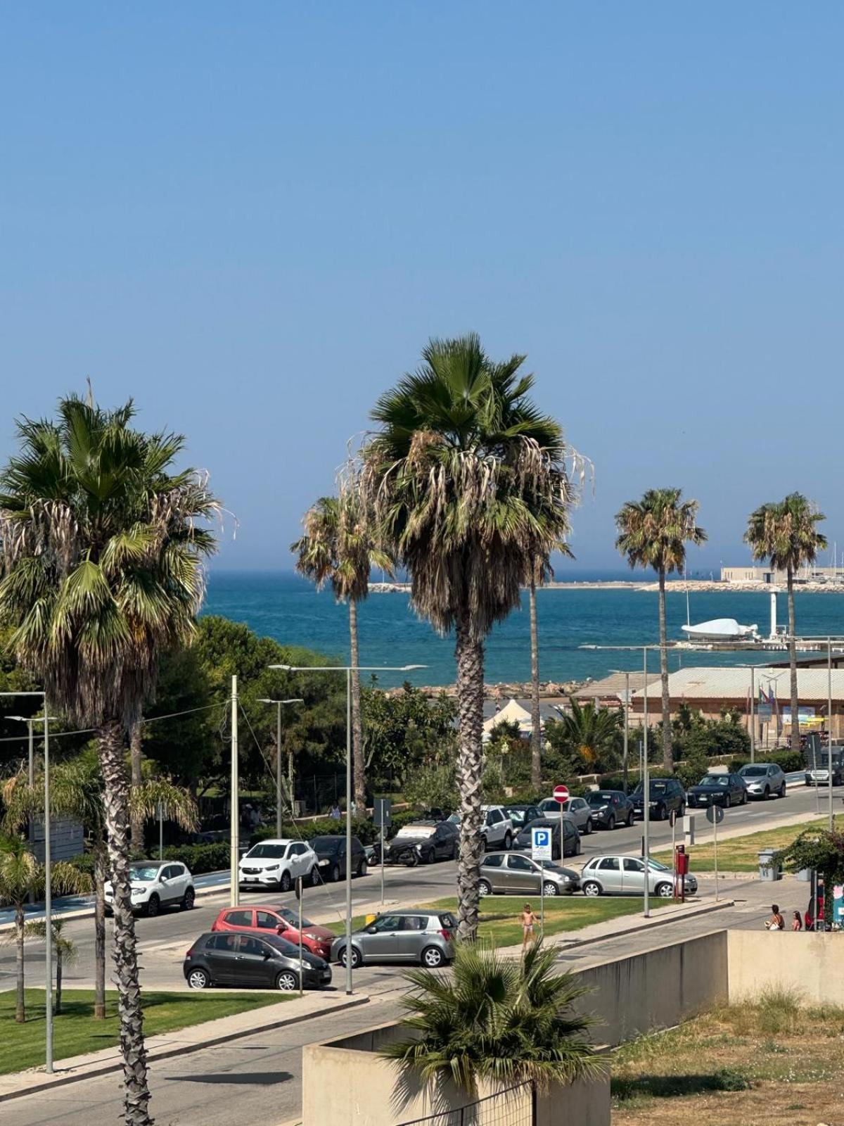 Andrea Doria Hotel Marina di Ragusa Dış mekan fotoğraf